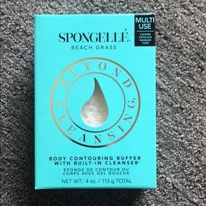 NWT Spongellé Body Contouring Buffer w/ Cleanser